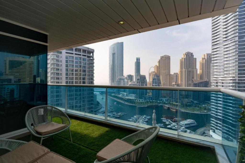 Marina Yacht Club View-modern 3br-business Travel-families Dubai